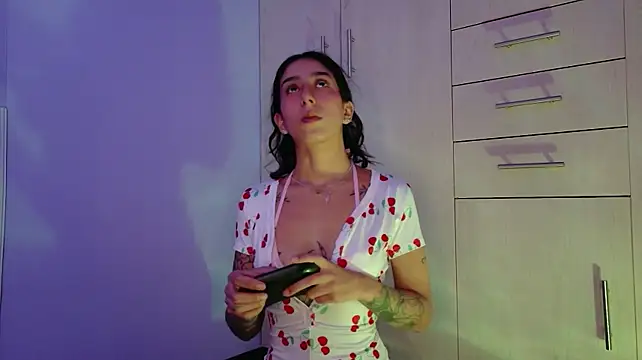 Mia-Wilde-18 - a challenge chosen by the chat❤️‍🔥