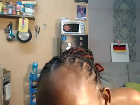 Hella254 - My birthday is on 18th ,lets vibe n cum