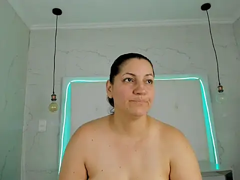 Heidy_milf - plug anal