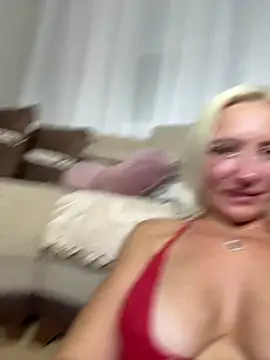 Eva07 - Fingers inside my wet pussy, mmm 💦