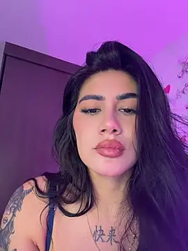 Clarachanelricek - PLAY PUSSY WITH FIEMGERS AND CUMM