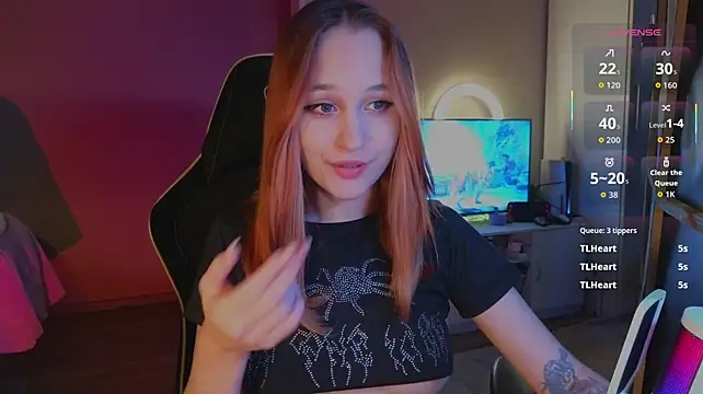 MaryRace - PLAY WITH TITS