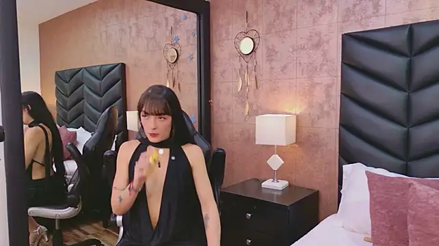 ChloeyBlack - flahs ass