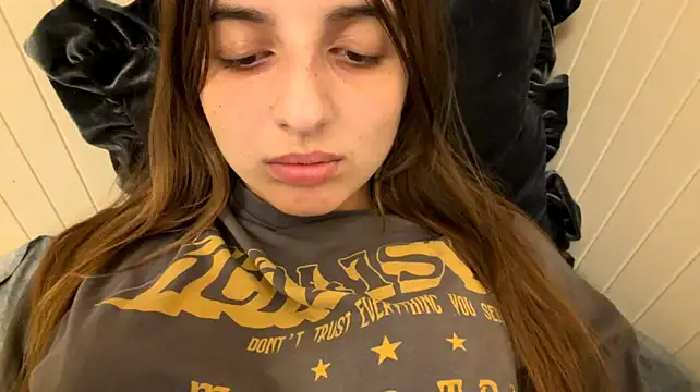 ActaedCottage - Play with boobs