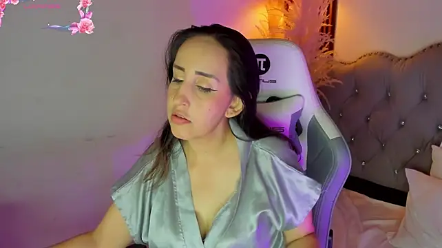 Jadde_hamad - vibrating on my pussy for 10 minutes+nak