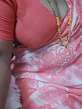 Tamil_Ammani - Boobs show😜😜😝🥰🔥🔥🔥