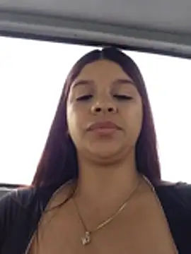 Layla-daring - I fuck my pusy with the dildo on the bus