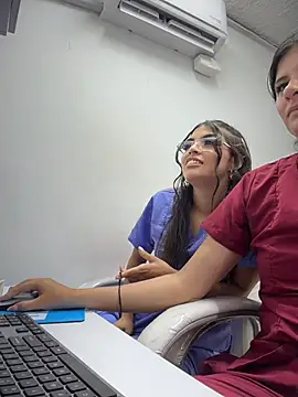 Mia_Alanna - hi girls