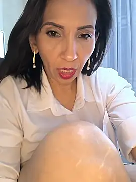 Mrsvictoriaaa - Public masturbation 😈✨🔥👌🏻