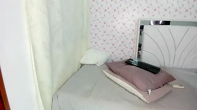ImKendra - pussy play