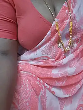 Tamil_Ammani - Boobs show😜😜😝🥰🔥🔥🔥