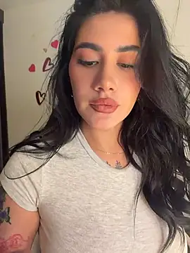 Clarachanelricek - PLAY PUSSY WITH FIEMGERS AND CUMM