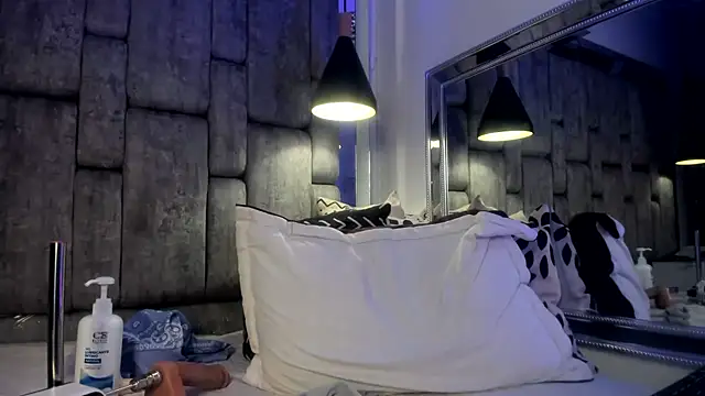 JenniXink - Control Lush 3min+ Plug🍑🥵😈