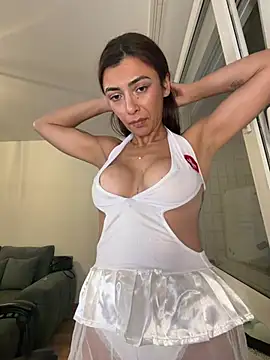 Hotgirlmia - suck oon my finger like on ur dick 🥵