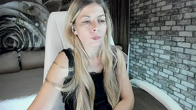 Eva_Melow