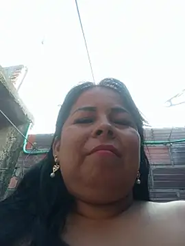 Mother-Big-tits - All naked+ masturbación