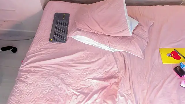 Loly_pups - Fuck my pussy whit dildo