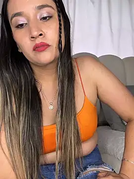 ChloeSaint_ - Get naked 😋😋