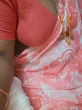 Tamil_Ammani - Boobs show😜😜😝🥰🔥🔥🔥