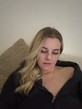 Lisaxtra - Show Ass 🍑