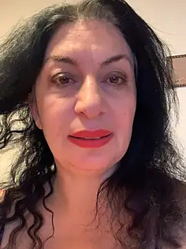 Lizzaa80 - 🌹Striptease for you darling