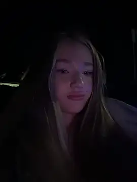 Milaa_sun - make me squirt💦 PUBLIC WC 🚽