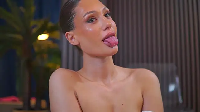 AddaSolle - Dildo Pussy