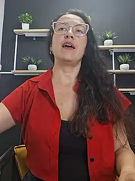 Lauryn_Jones - SHOW MY TITS