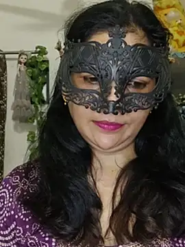 BhabhiPooja69 - body oil shows
