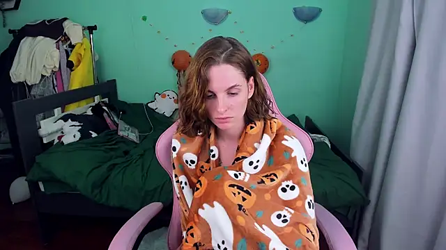 SabrinaRayX - show tongue🍒