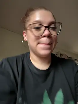 QueenNuttCollector - Fuck machine ticket show😈