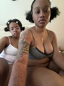 Strip4faith - making my gf cum💦💦// cum together
