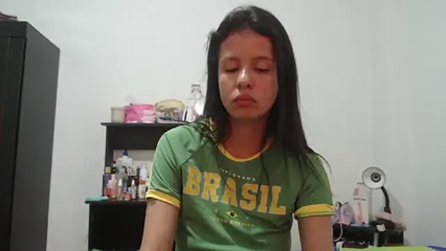 Nathaly_jones_ - SHAKING ASS