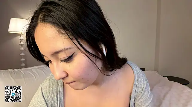 PaulaPeterson - saliva big boobs