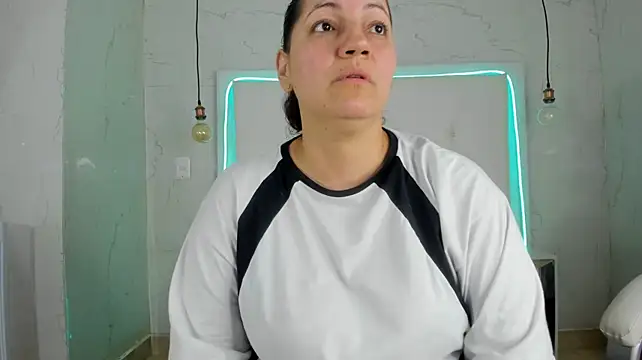 Heidy_milf - dildo in pussy