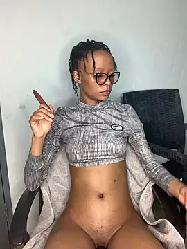 Butterfly_20 - FRENCH KISS AND FINGERING FOR DADDY