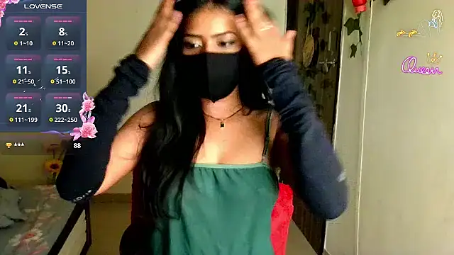 Prisu_BMW - honey on boob