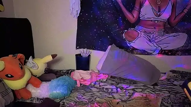 IAMTOKYOLEE - do you like freckles boobies suck it