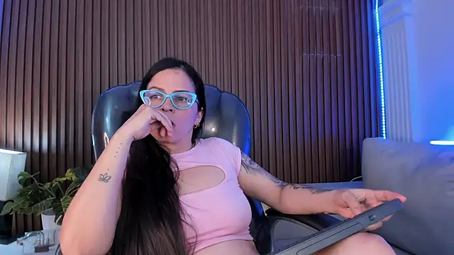 Zara_Jackson - 🌸🧸Crontrol my toy x 10 min🌸🧸