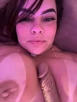 Fernandinhacarioca_ - Sentar no dildo bem gostoso
