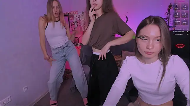 Rebecca_smile - hondbra