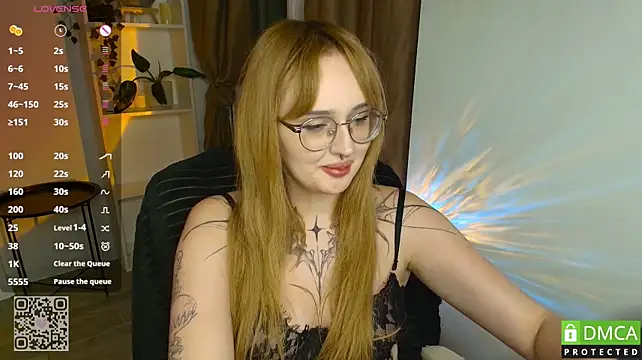 AdeLuna - topless