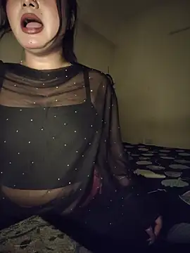 Shreshtha_sasha - Oil on Boobs