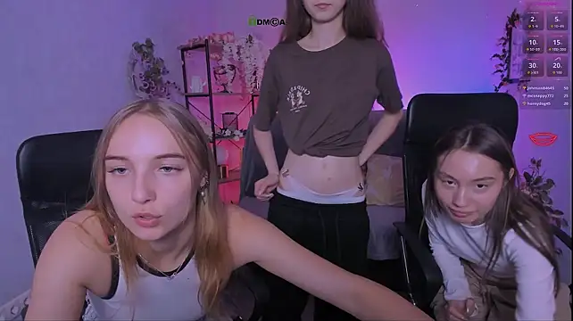 Rebecca_smile - hondbra