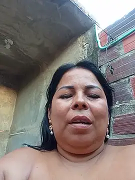 Mother-Big-tits - All naked+ masturbación