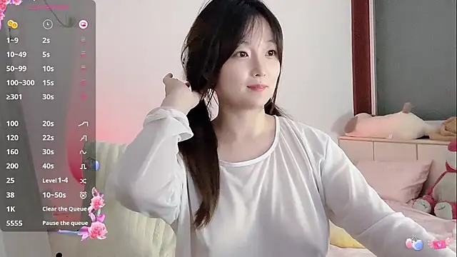 _flipped_ - show boobs露胸