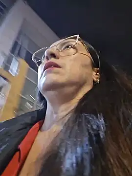 Lauryn_Jones - SHOW MY PUSSY