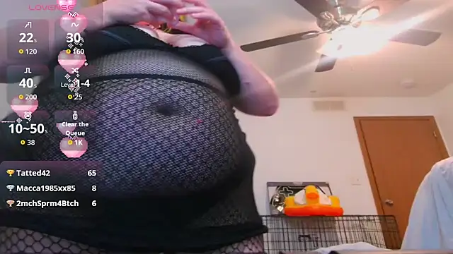 LunaSynns - Get full naked