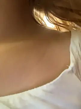 Isabella-gaviria - FUCK MY PUSSY IN MENS BATHROOM + CREAM🥵