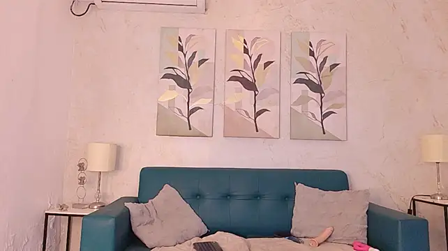 Flavia_cruz - SLAP MY TITS CLOSE TO CAM